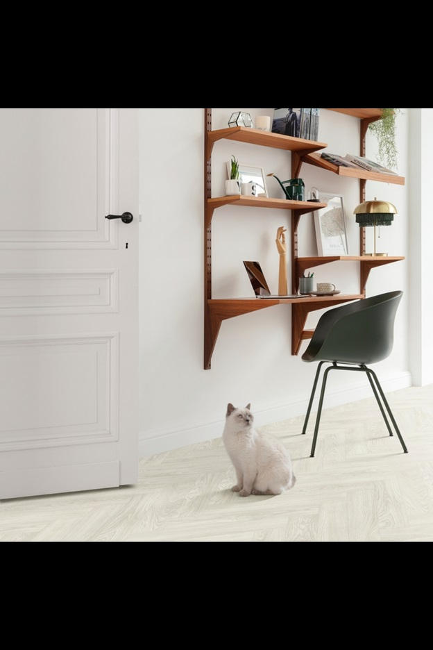 Замковая ПВХ плитка Laurel Oak 51104 (630*126*6 мм) — купить в Калининграде