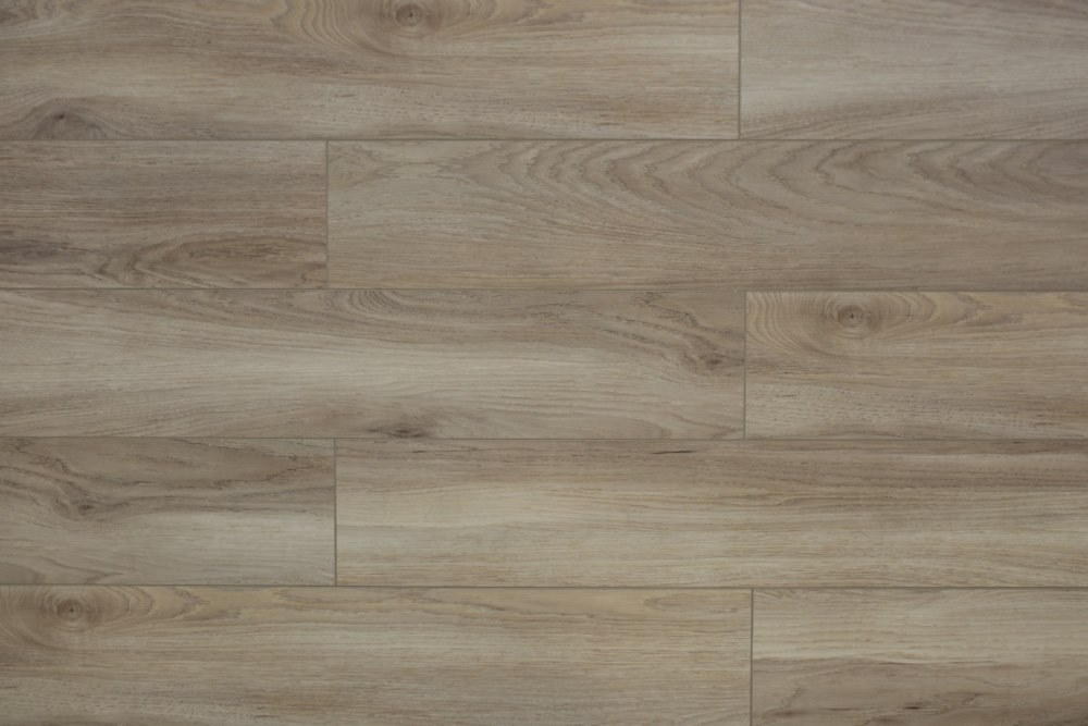 Замковая ПВХ плитка "Art Tile" Клён Фог (1220*152*5 мм) — купить в Калининграде