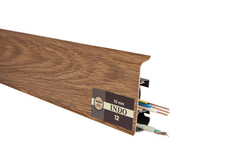 Плинтус "Arbiton" Indo Дуб Темный (2500*26*70 мм) — купить в Калининграде