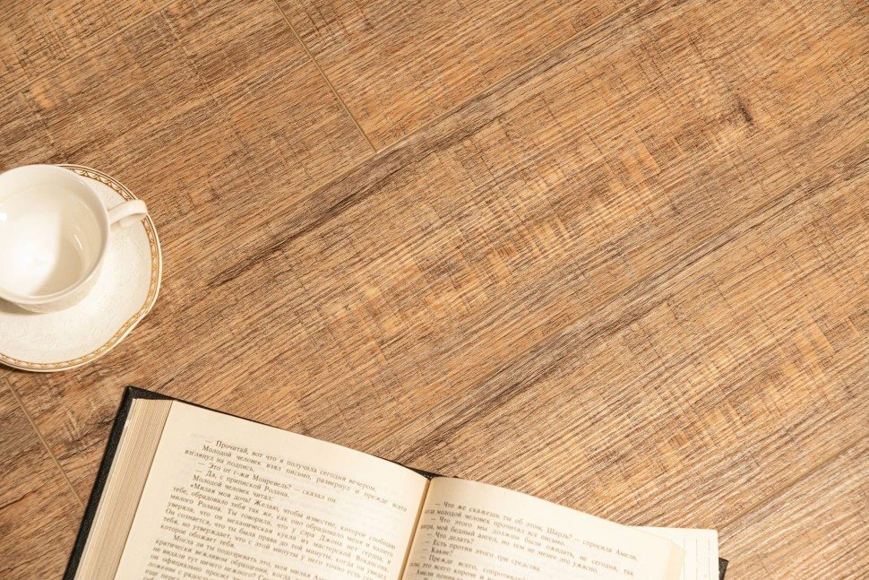 Виниловый ламинат "Bonkeel" Style Дуб Махо (1200*125*4 мм) — купить в Калининграде