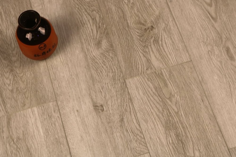 LVT плитка "Profield" Дуб Мадейра (915,4*152,4*2,5 мм) — купить в Калининграде