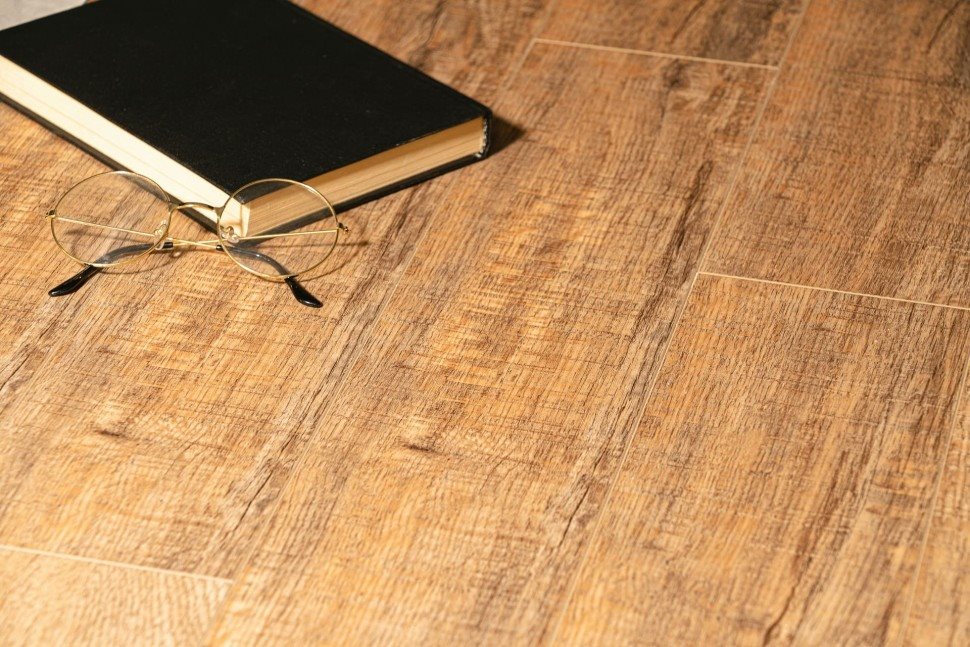 Виниловый ламинат "Bonkeel" Style Дуб Махо (1200*125*4 мм) — купить в Калининграде