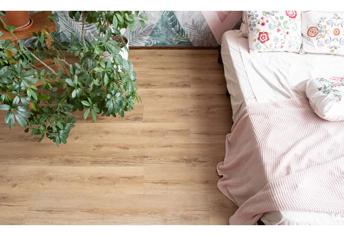 Кварц-винил Дуб Витория (1227*232*2,5 мм) — купить в Калининграде