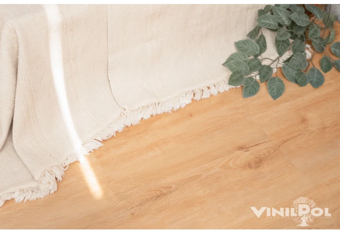 Кварц-винил Дуб Латина (1219,6*228,6*2 мм) — купить в Калининграде