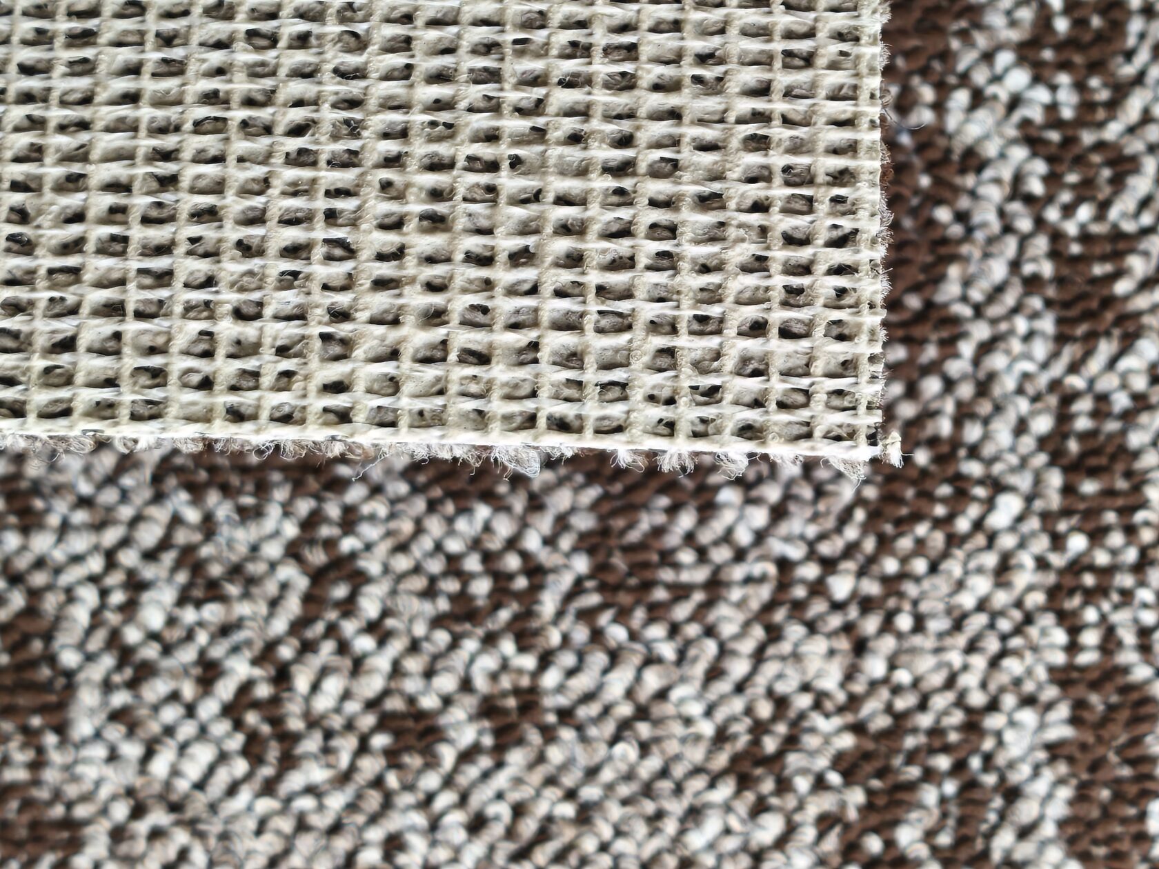 Ковровое покрытие "Bonkeel" Soul One Brown (ширина 4м) — купить в Калининграде