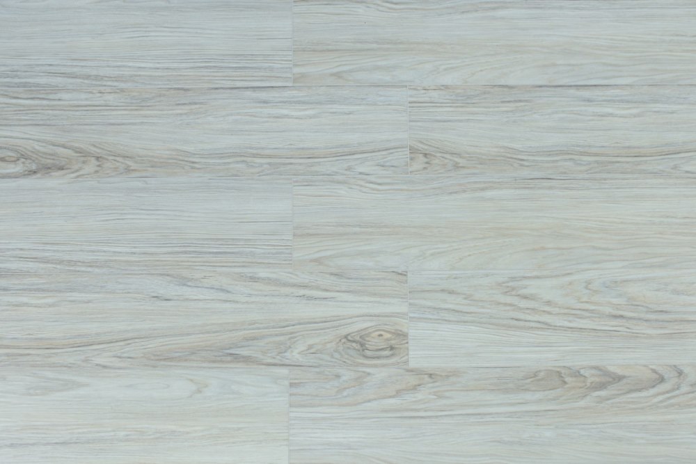 Замковая ПВХ плитка "Art Tile" Клён Жемчужный (1220*152*5 мм) — купить в Калининграде